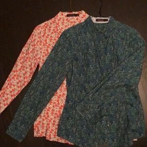 Lot of 2, Limited floral & paisley blouses, size S